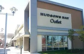 outlet shopping toronto