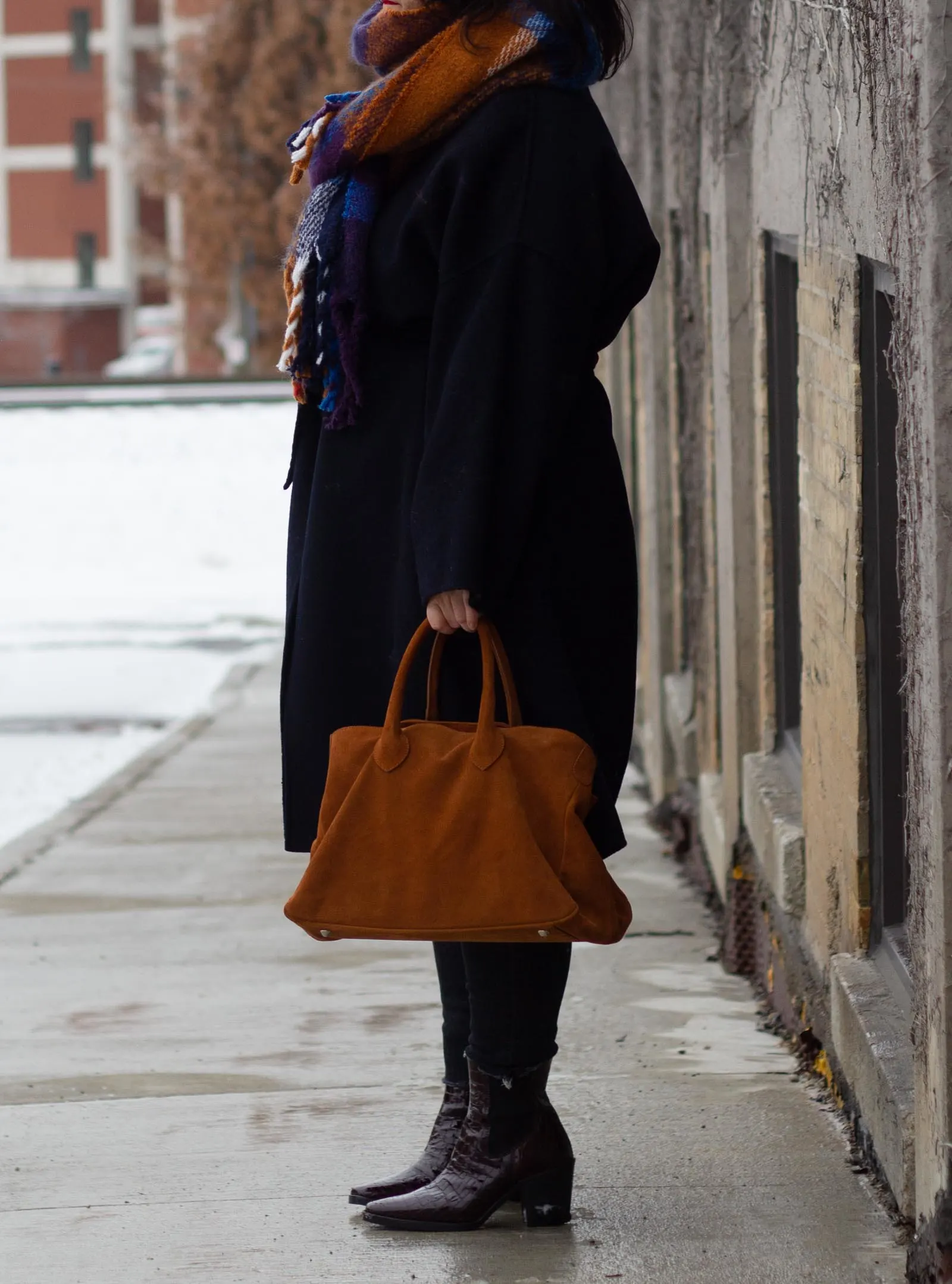 navy and brown outfit