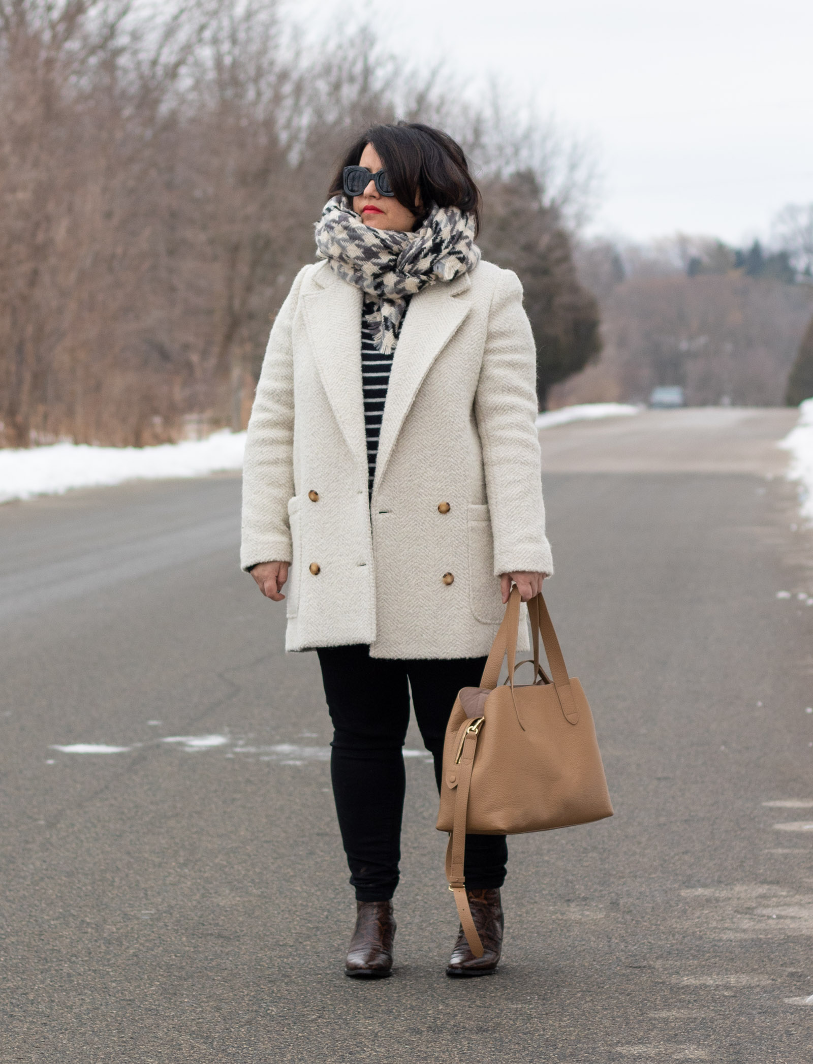 Soft Neutrals Outfit ⋆ chic everywhere