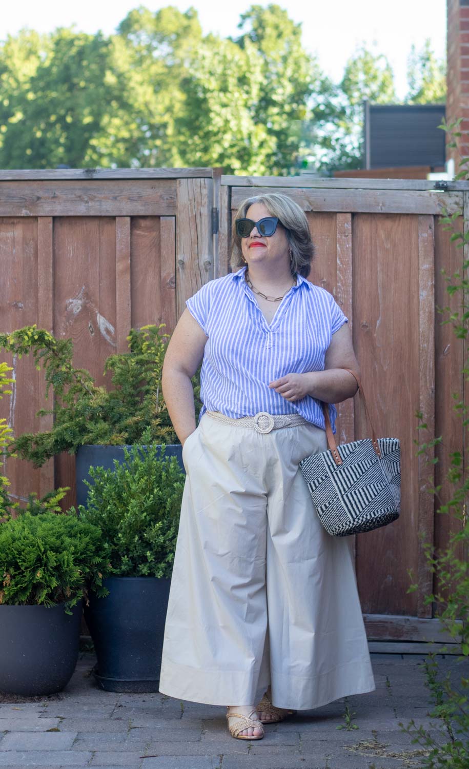 light beige culottes, wide culottes outfit