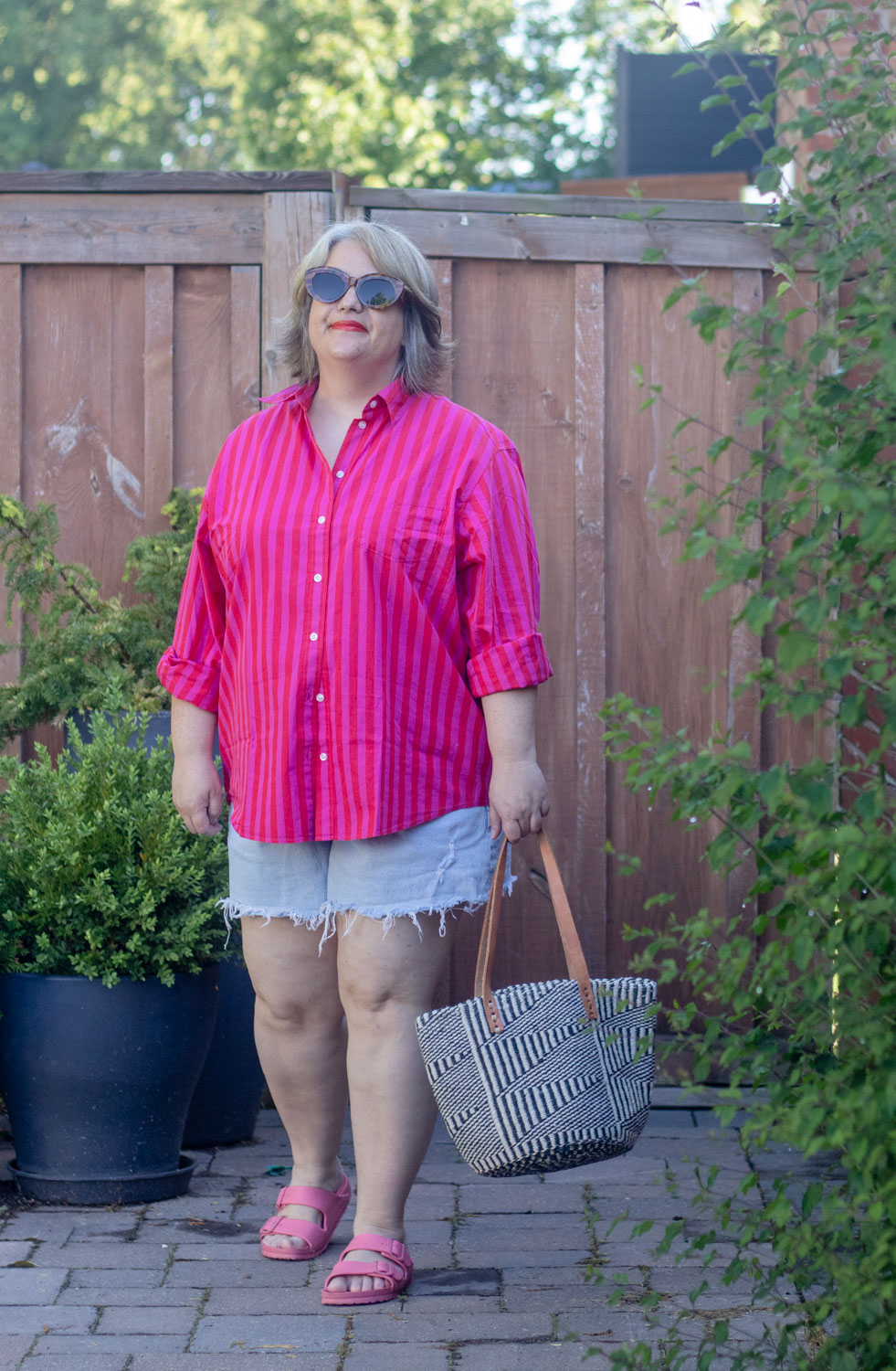 3 ways to wear an oversized button front shirt, red and pink stripe shirt