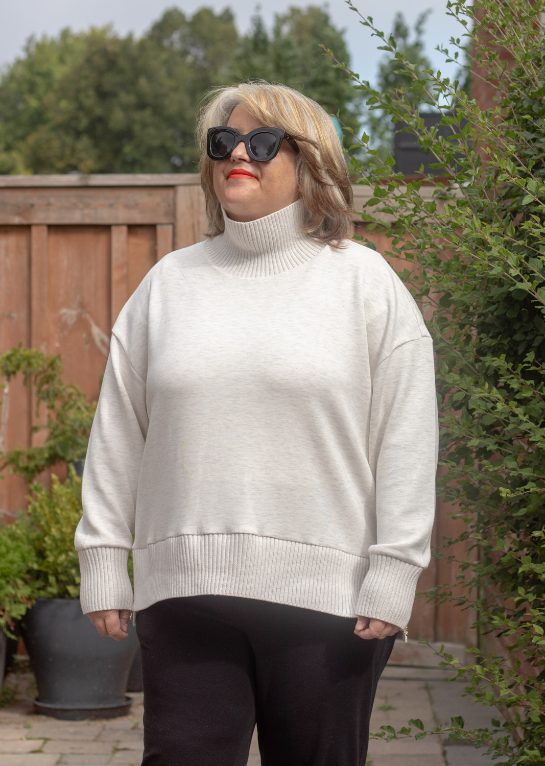 Varley Barker High Neck sweatshirt review