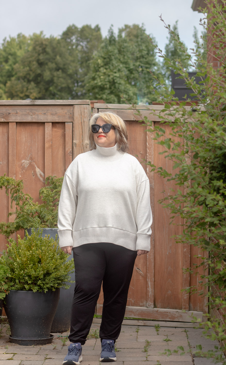 Varley Barker High Neck sweatshirt review