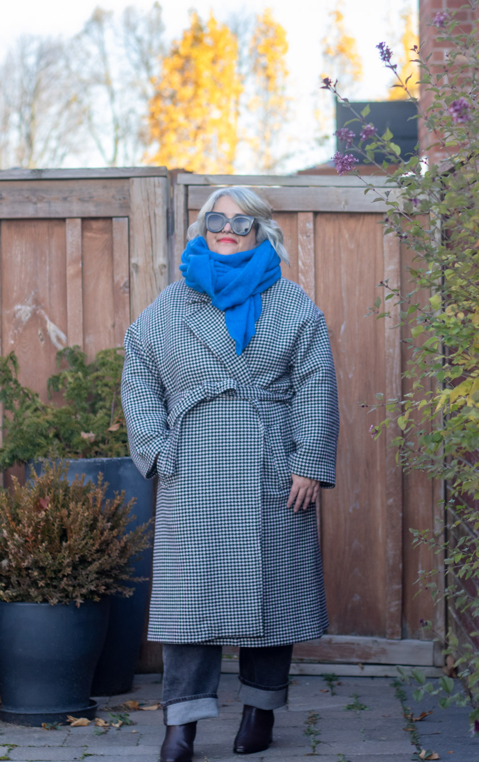 colourful accessories with a black and white houndstooth coat