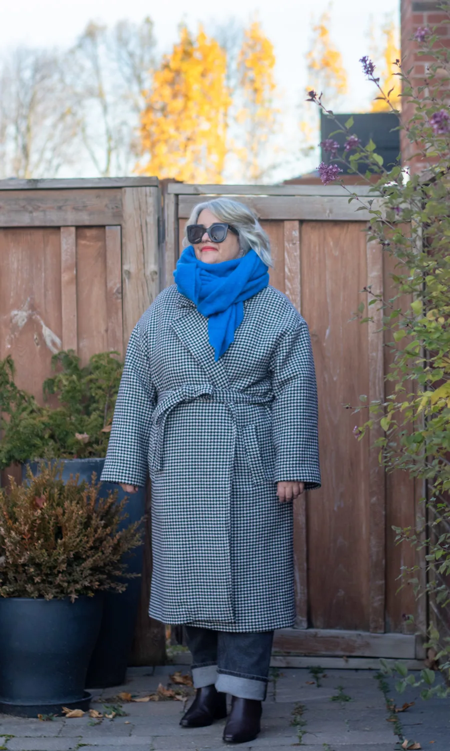 colourful accessories with a black and white houndstooth coat