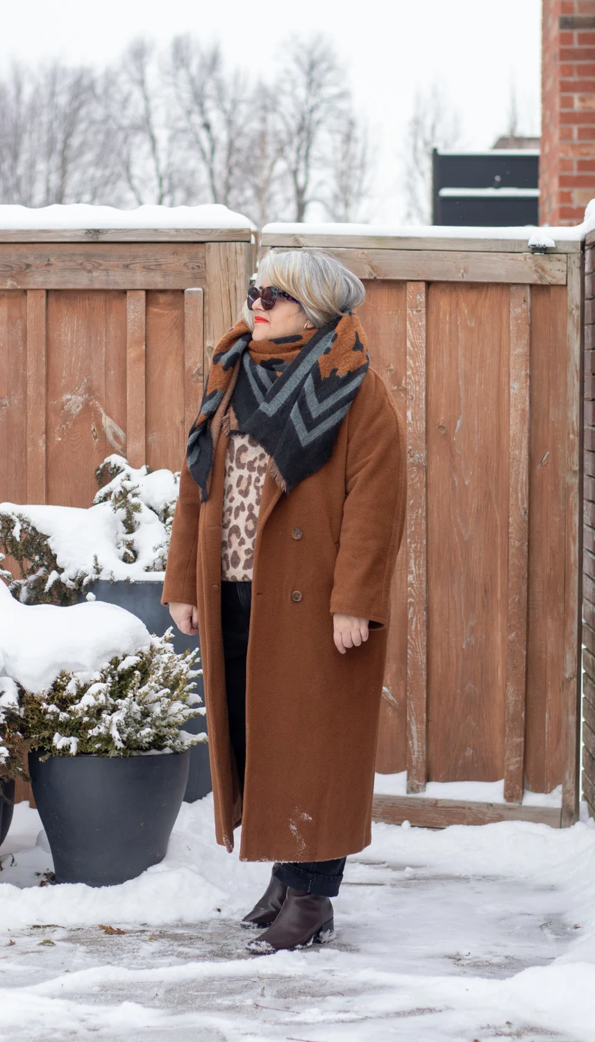 sezane leopard sweater, marks and spencer carrot jeans, tonal brown outfit