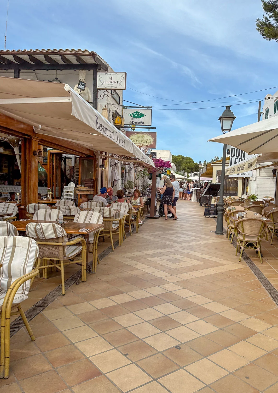 cala dor downtown restaurant area